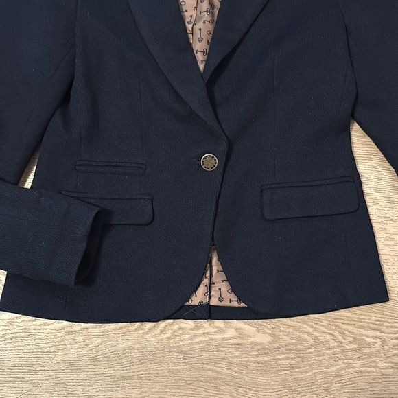 GORGEOUS Navy Blazer by Twenty Three - Picture 3 of 10
